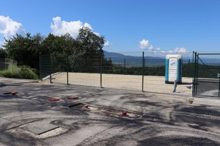 UREDITEV ŠPORTNIH POVRŠIN, CESTE IN VODOHRANA V NASELJU ORLE 14